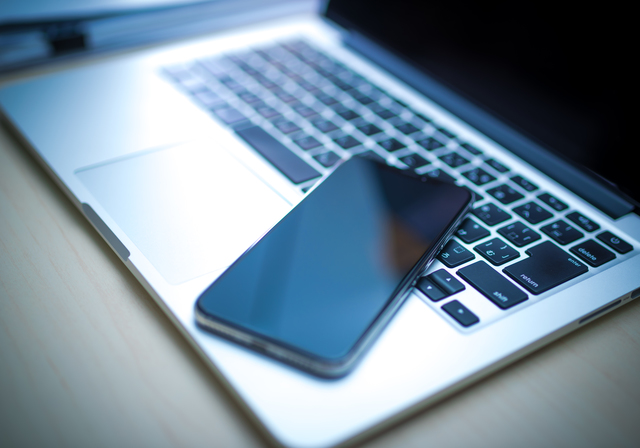 初回相談無料、メールやお電話にてお問合せ